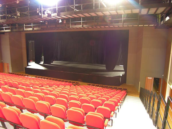 salle spectacle bressuire 79