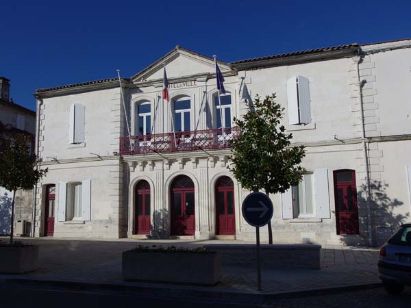 Salle des fêtes de la mairie – Magnac-sur-Touvre