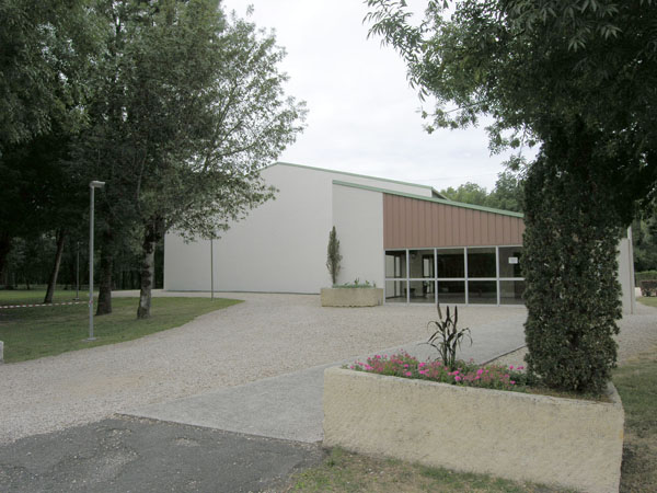 Salle polyvalente sportive – Gensac-la-Pallue