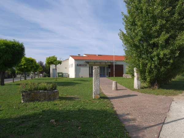 Salle municipale – Saint-Pierre-la-Noue